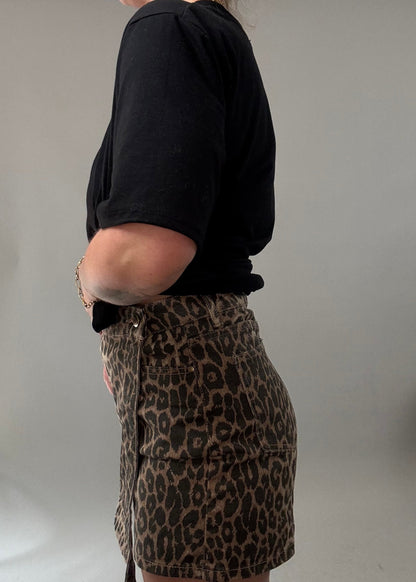 Leo Skort