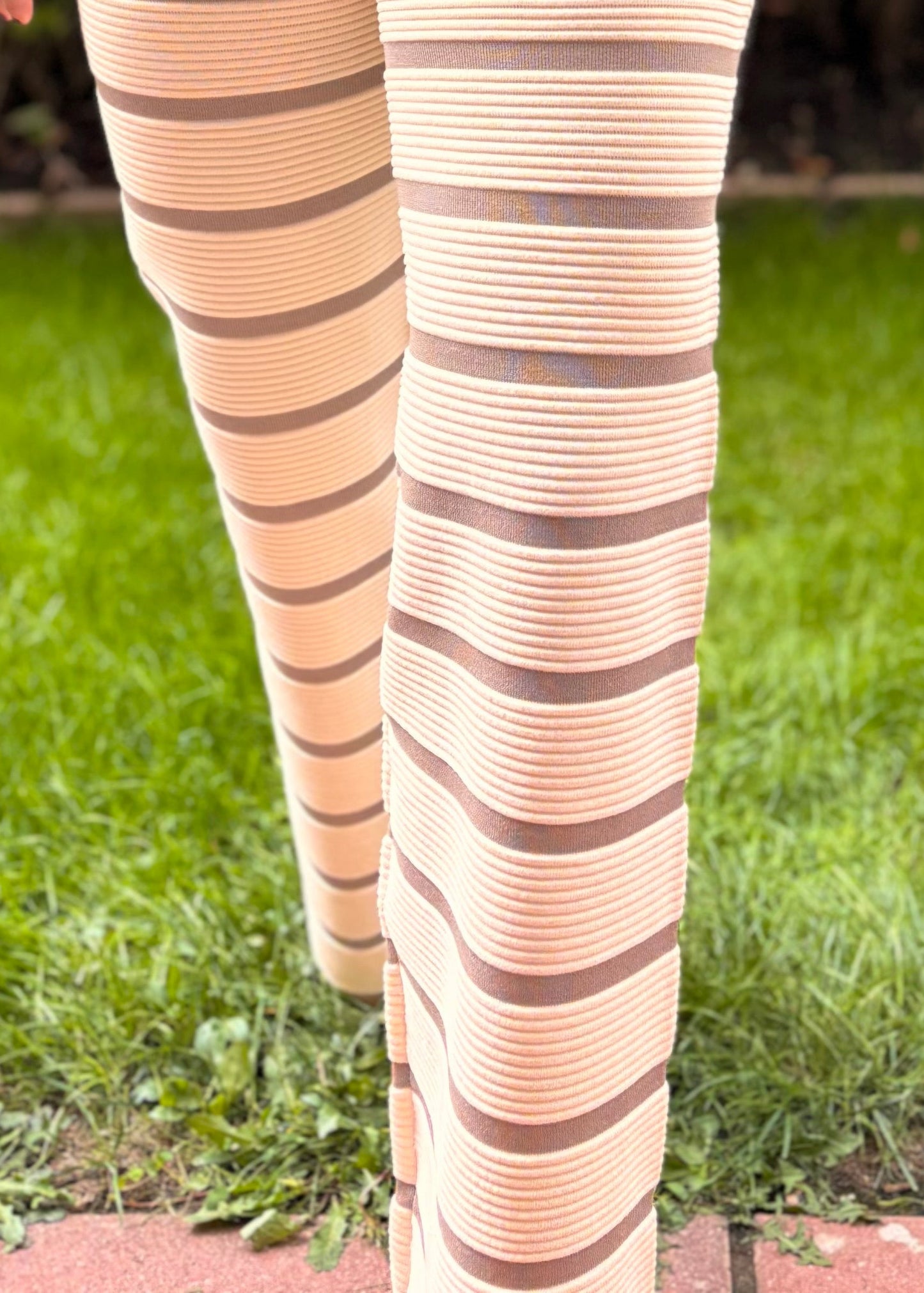 Hose Mia Creme & Taupe